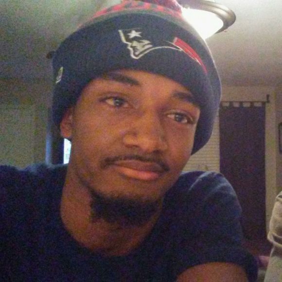 Meet your Posher, Chris - Picture 1 of 1